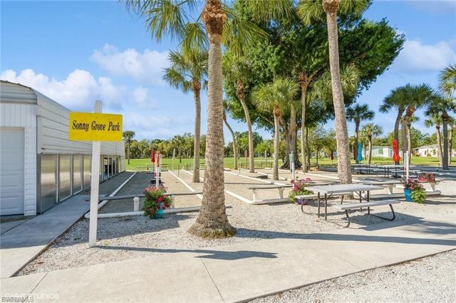 5558 Palm Beach BLVD 54, Fort Myers, FL 33905
