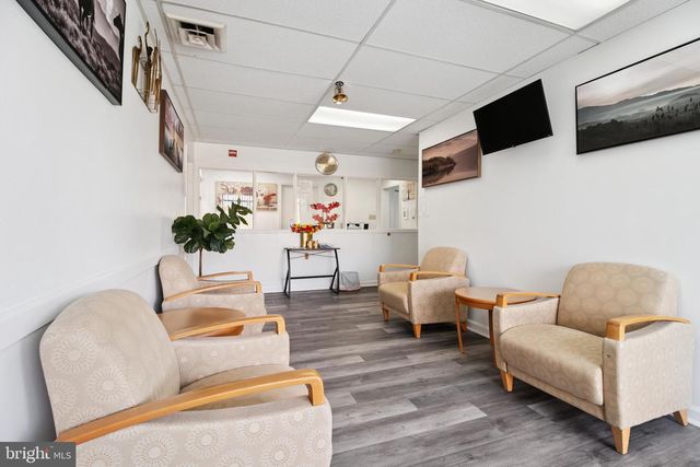 645 E 1ST ST, Hagerstown, MD 21740