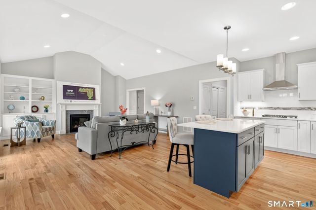 38 Liberty Lane, Enfield, CT 06082