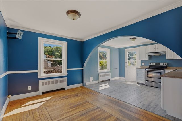 26 West Lawn Avenue, Pawtucket, RI 02860