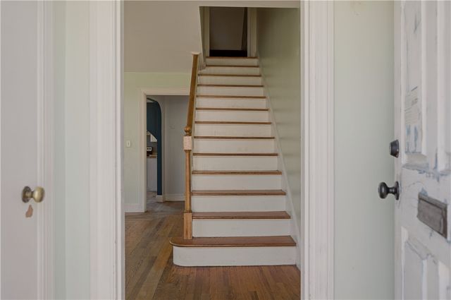 26 West Lawn Avenue, Pawtucket, RI 02860