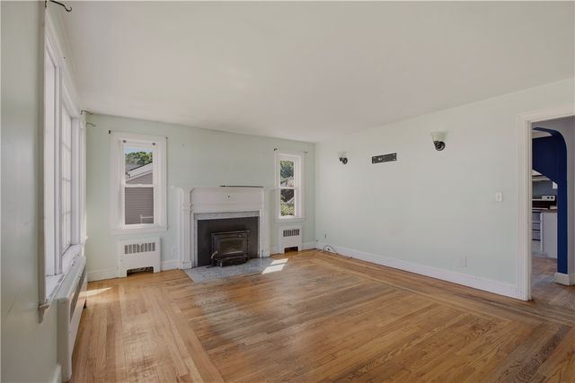 26 West Lawn Avenue, Pawtucket, RI 02860