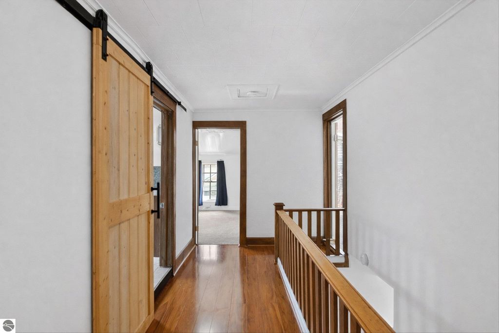 Image 24 of property listing at 804 Woodworth Avenue, Alma, MI 48801