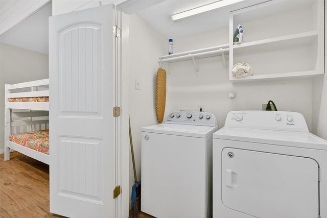 2212 State Hwy 361 303, Port Aransas, TX 78373