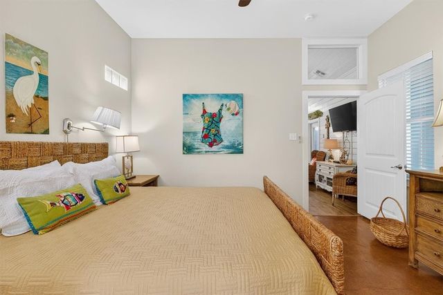 2212 State Hwy 361 303, Port Aransas, TX 78373