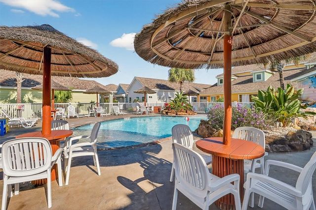 2212 State Hwy 361 303, Port Aransas, TX 78373