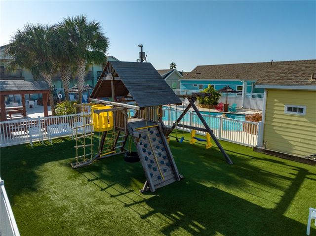 2212 State Hwy 361 303, Port Aransas, TX 78373