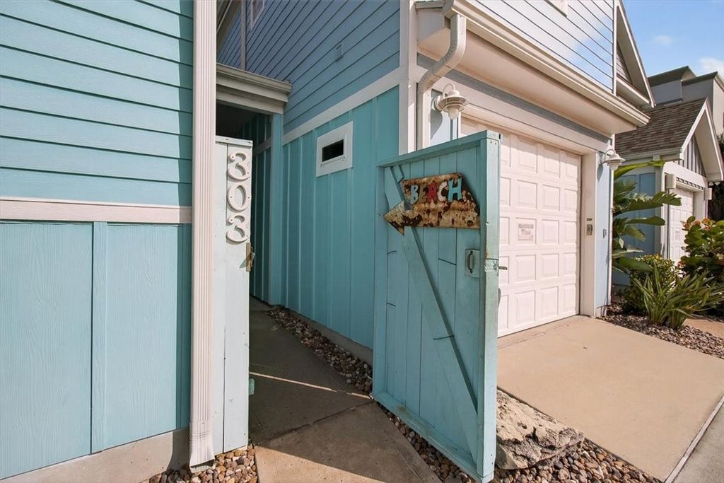 2212 State Hwy 361 303, Port Aransas, TX 78373 — photo 2