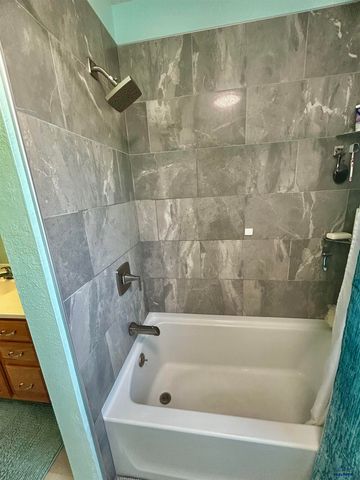 721 LION DR, Rapid City, SD 57701