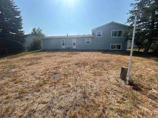 721 LION DR, Rapid City, SD 57701