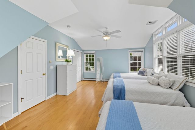 52 Cedar Street, Falmouth, MA 02540