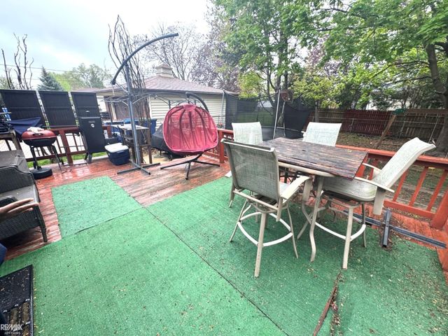 29337 Roan Drive, Warren, MI 48093