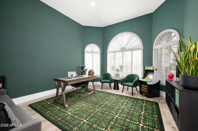 9160 E PALM TREE Drive, Scottsdale, AZ 85255