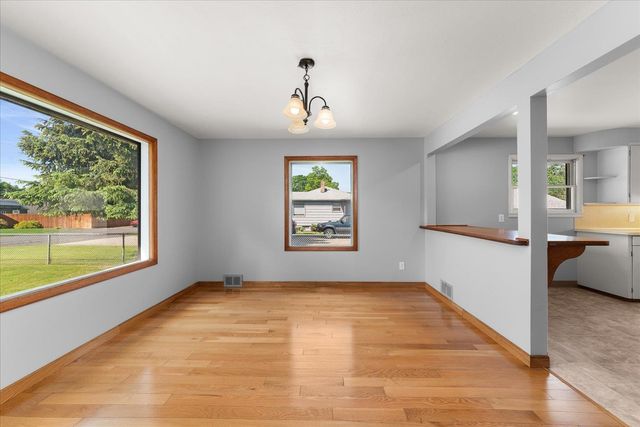 8121 E Marietta Ave, Spokane Valley, WA 99212