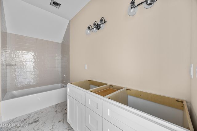 225 Gus Horne Road, Holly Ridge, NC 28445