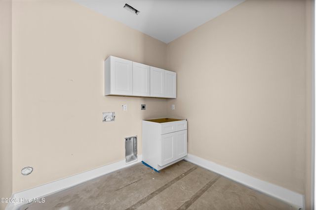 225 Gus Horne Road, Holly Ridge, NC 28445