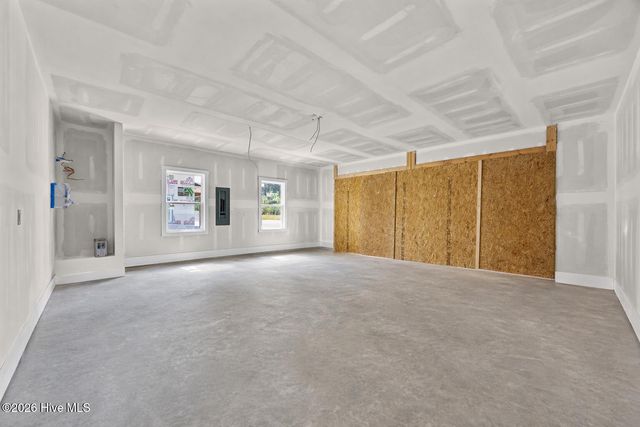 225 Gus Horne Road, Holly Ridge, NC 28445