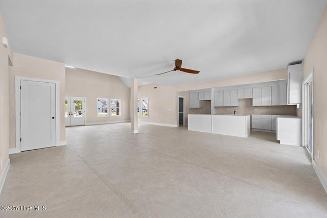 225 Gus Horne Road, Holly Ridge, NC 28445