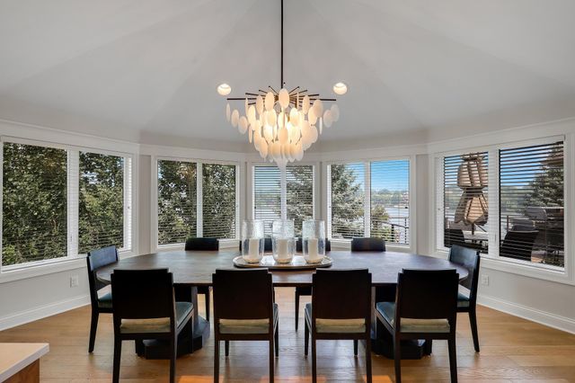 7998 Ithaca Lane N, Maple Grove, MN 55311