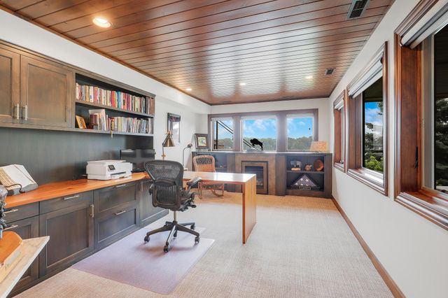 7998 Ithaca Lane N, Maple Grove, MN 55311