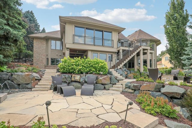 7998 Ithaca Lane N, Maple Grove, MN 55311