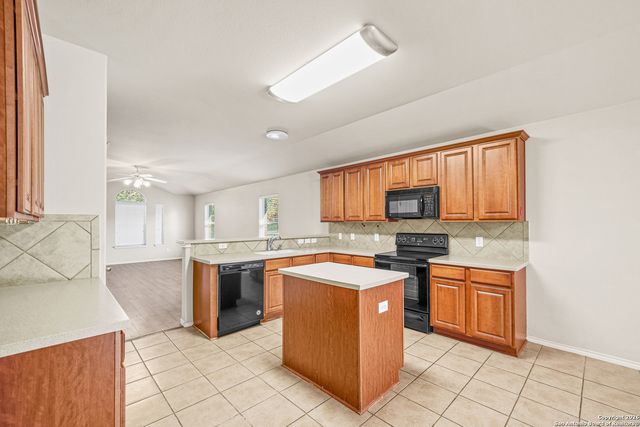 703 Point Springs, San Antonio, TX 78253