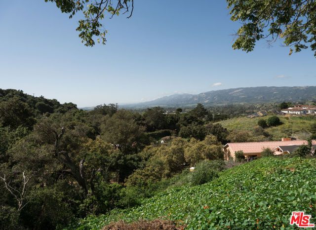 735 Via Hierba, Santa Barbara, CA 93110