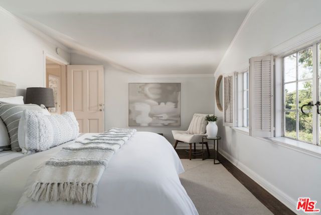 735 Via Hierba, Santa Barbara, CA 93110