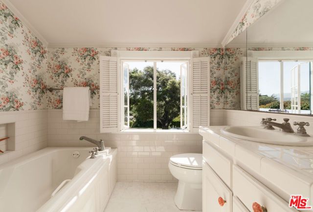 735 Via Hierba, Santa Barbara, CA 93110