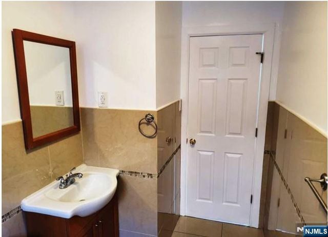 301 Burhans Avenue, Haledon, NJ 07508