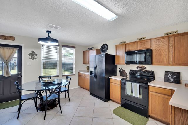 3900 Country Lane, Fort Worth, TX 76123