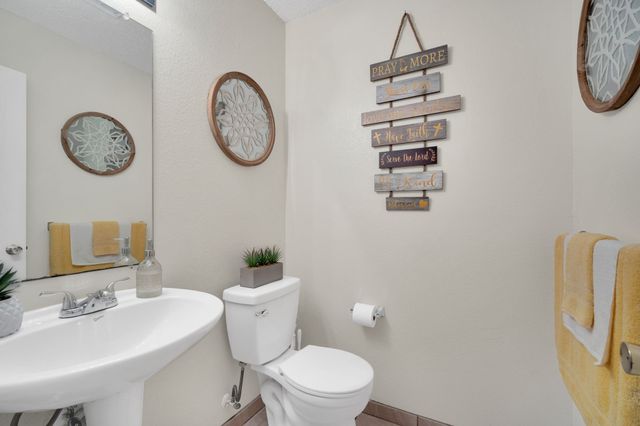 3900 Country Lane, Fort Worth, TX 76123