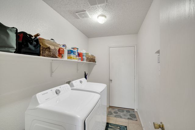 3900 Country Lane, Fort Worth, TX 76123
