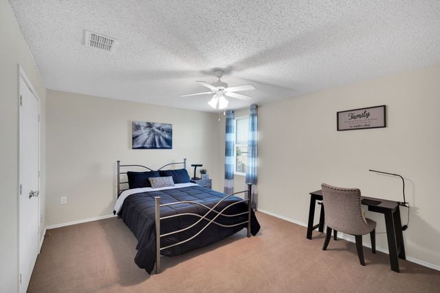 3900 Country Lane, Fort Worth, TX 76123