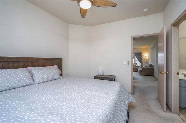 573 Woodson Lane, Gardner, KS 66030