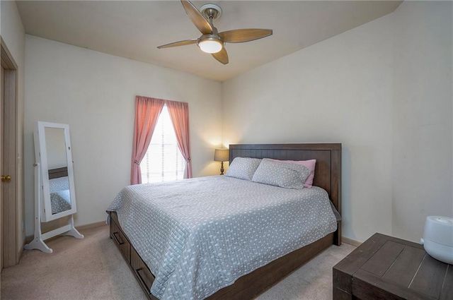 573 Woodson Lane, Gardner, KS 66030