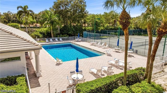 3795 Fieldstone BLVD 106, Naples, FL 34109