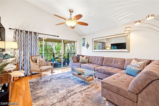 3795 Fieldstone BLVD 106, Naples, FL 34109