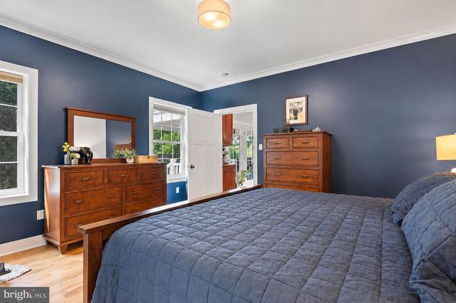 37 CRICKET SLOPE DR, Oley, PA 19547