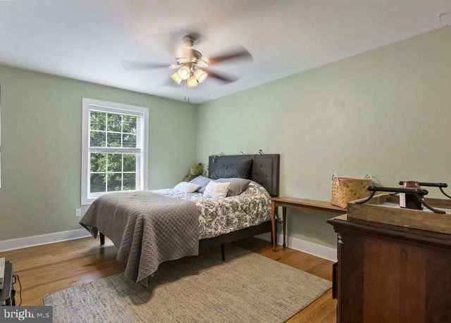 37 CRICKET SLOPE DR, Oley, PA 19547
