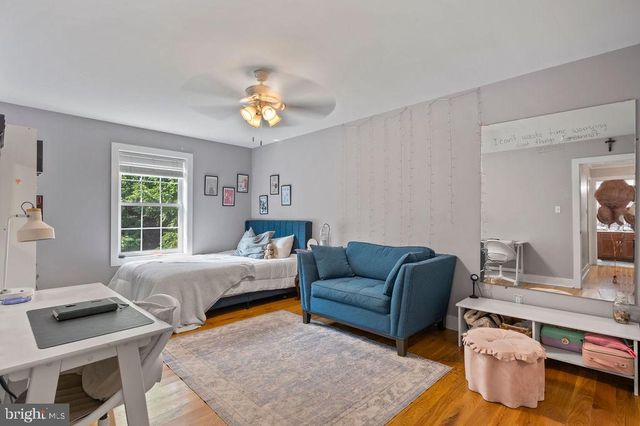 37 CRICKET SLOPE DR, Oley, PA 19547