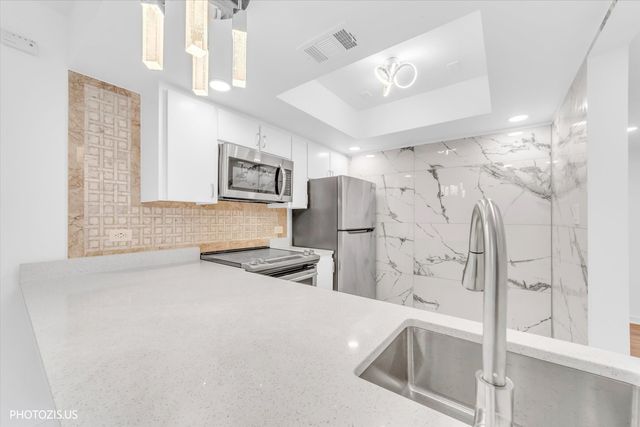 830 Elder Road b413, Homewood, IL 60430
