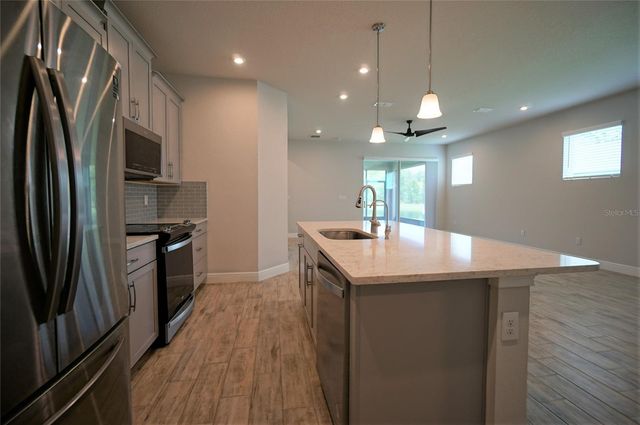 6016 GRAND SONATA AVENUE, Lutz, FL 33558