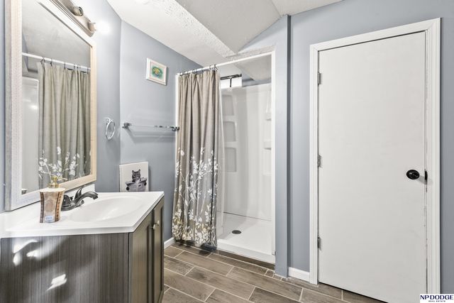 3511 N 45 Avenue, Omaha, NE 68104