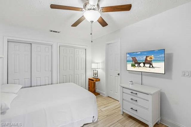 17308 Timber Oak LN, Fort Myers, FL 33908