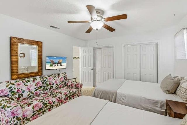 17308 Timber Oak LN, Fort Myers, FL 33908