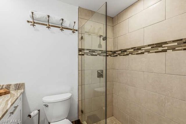 17308 Timber Oak LN, Fort Myers, FL 33908