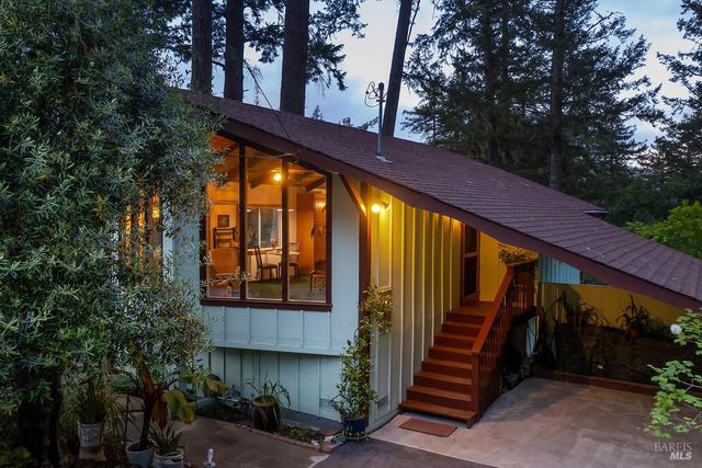 187 Conifer Way, Woodacre, CA 94973