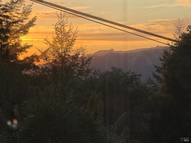 187 Conifer Way, Woodacre, CA 94973