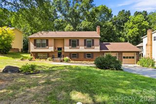 5000 Cedar Forest Drive, Charlotte, NC 28226